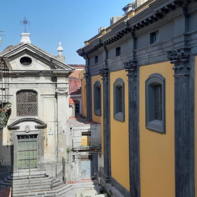 شقة Sguardo Sul Duomo نابولي المظهر الخارجي الصورة